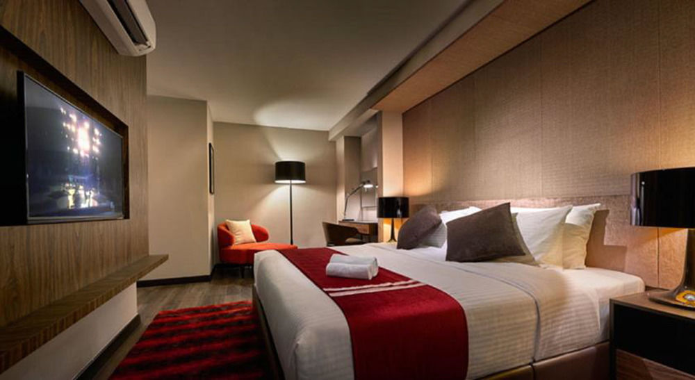 Maritime Luxury Suites Джорджтаун Экстерьер фото