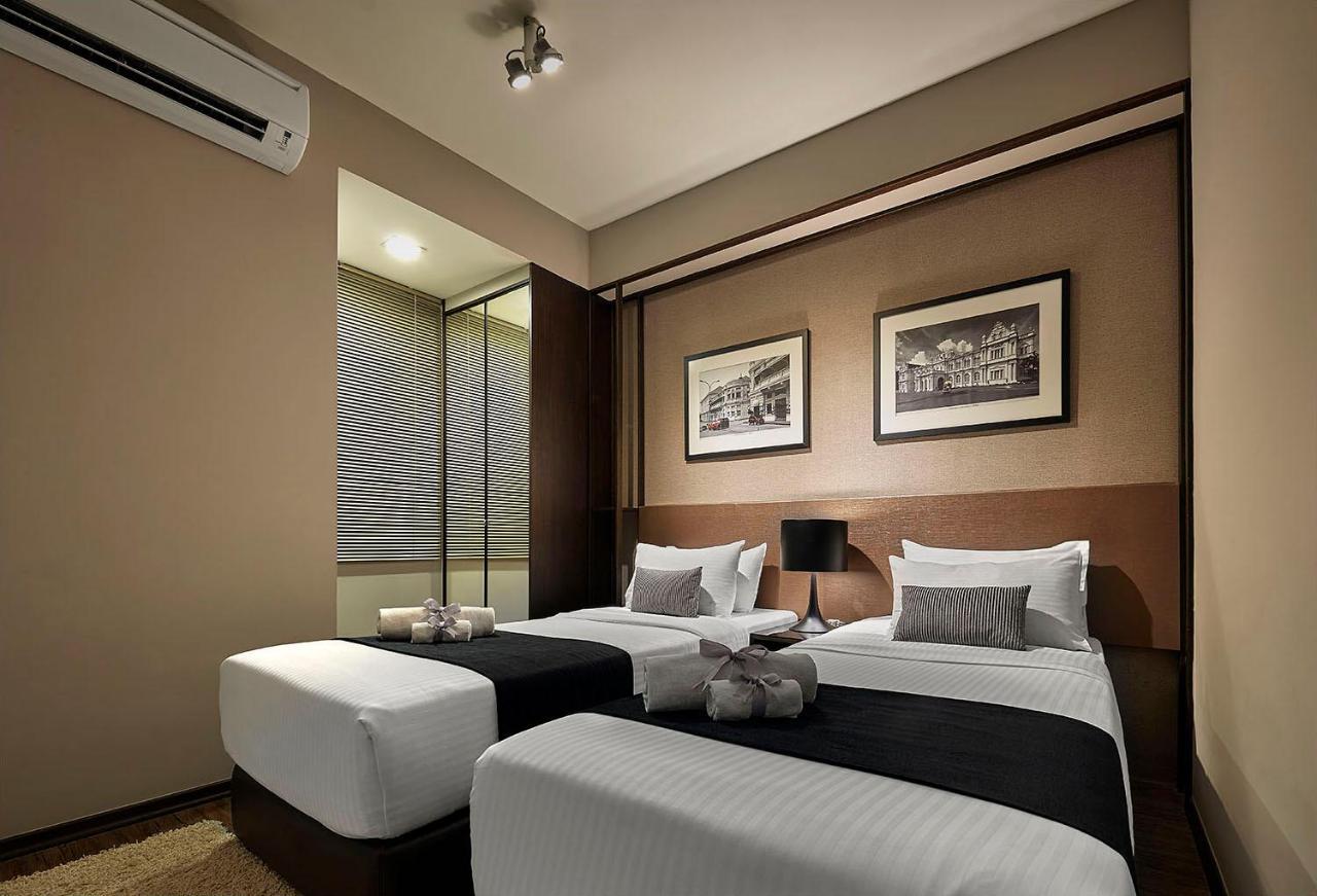 Maritime Luxury Suites Джорджтаун Экстерьер фото